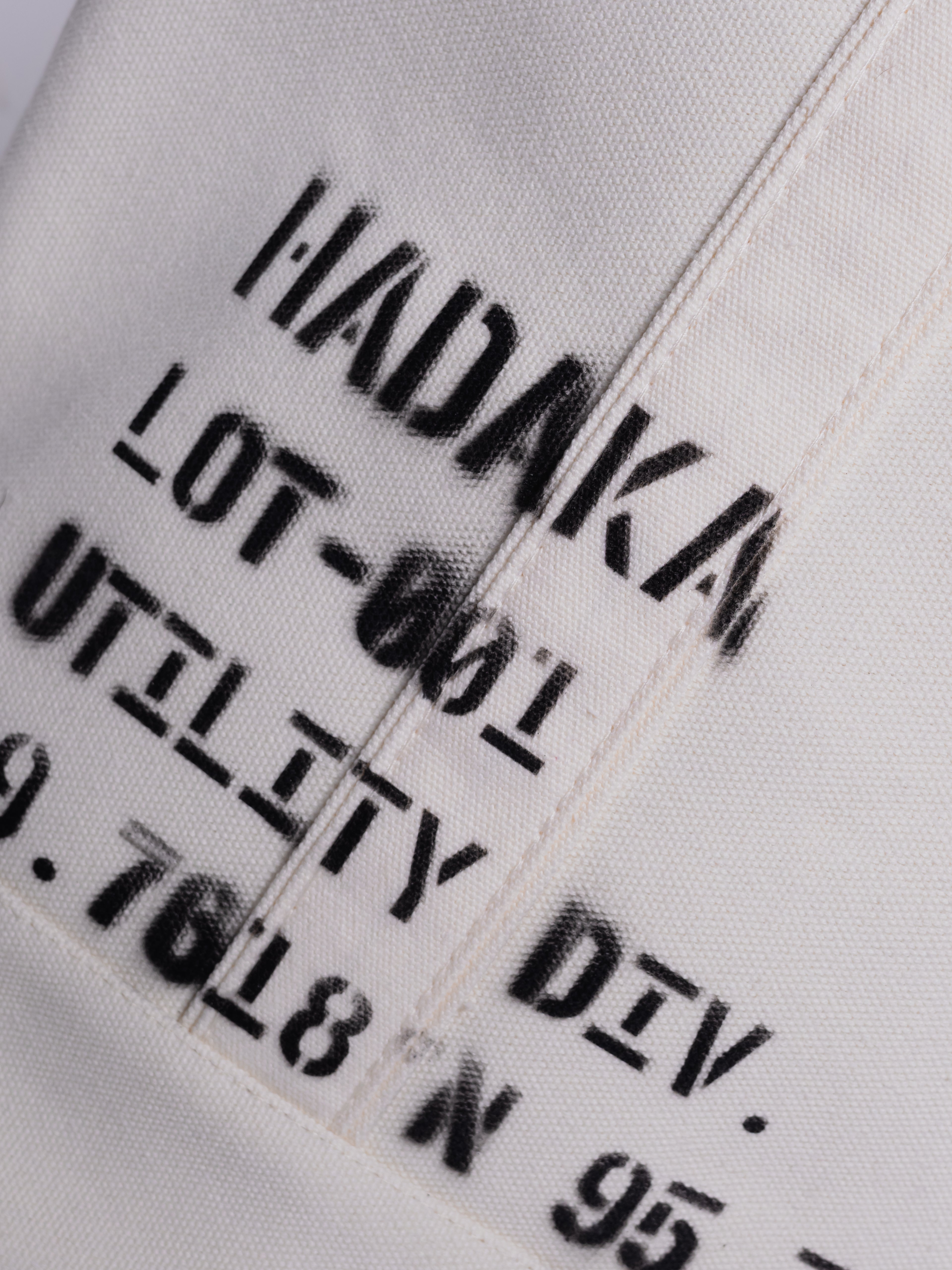 HADAKA - LOT 001 UTILITY TOTE
