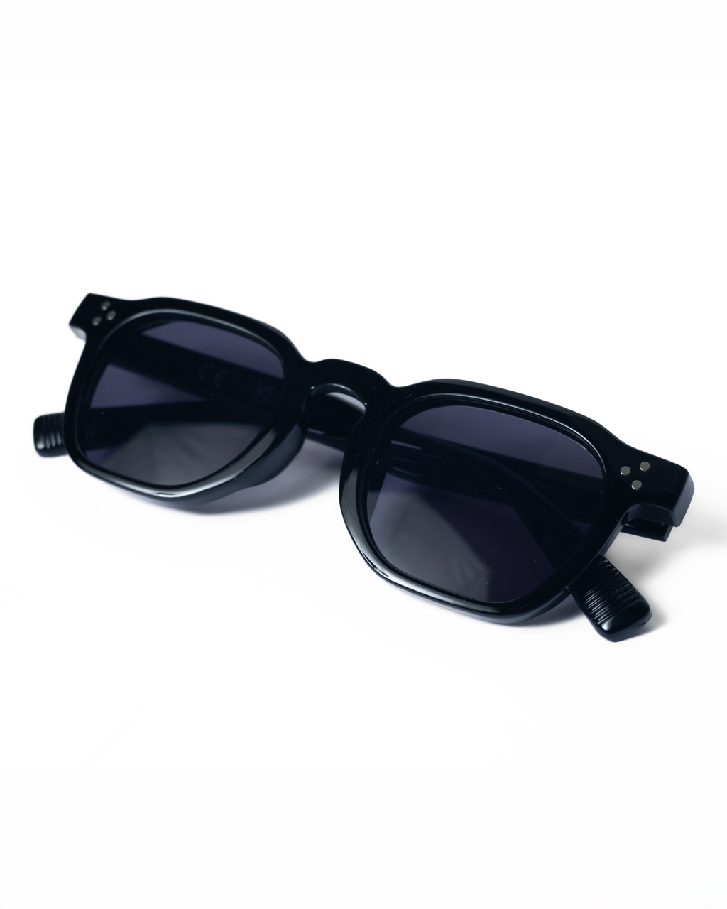 Noir Horizon Shades