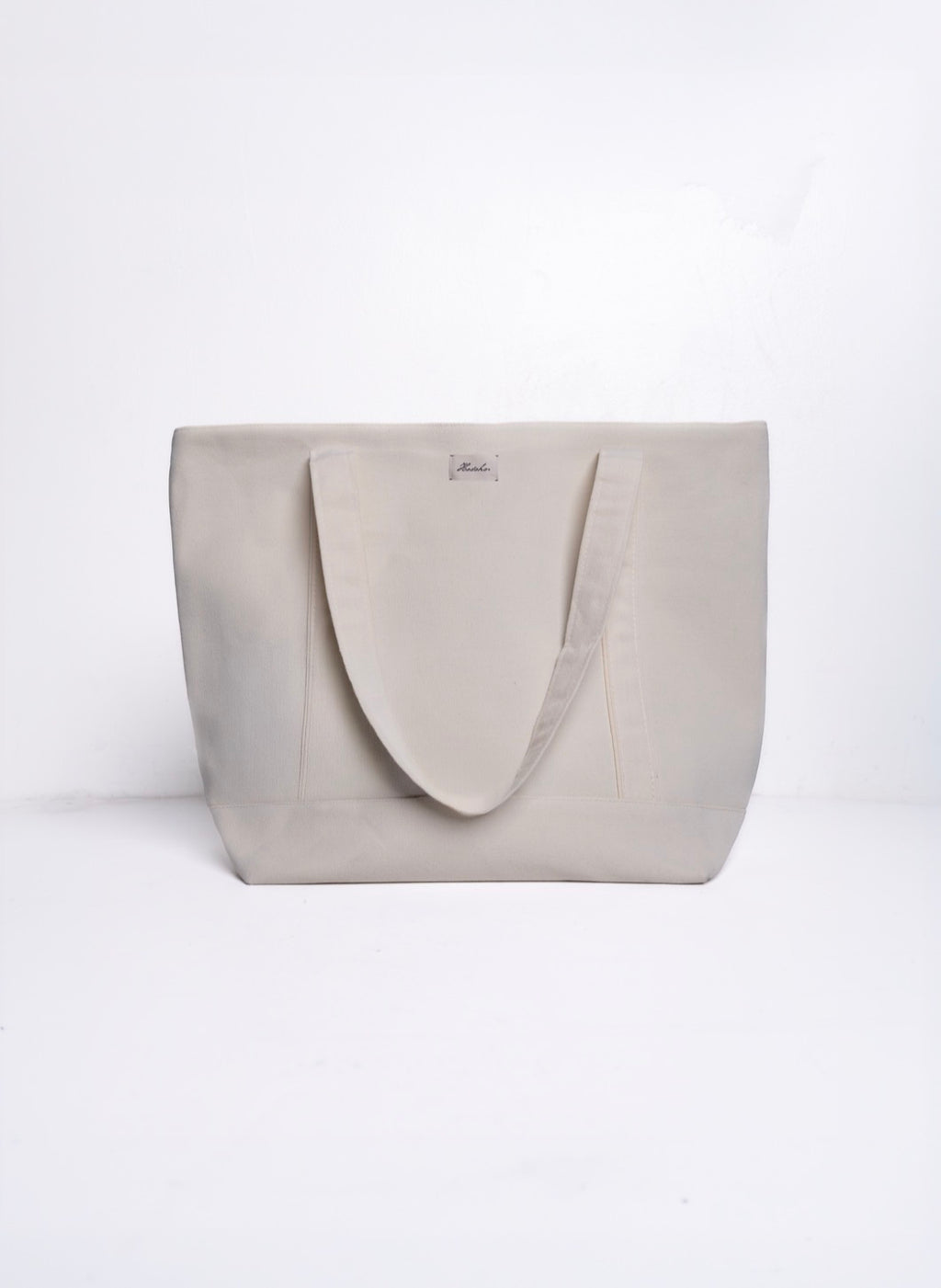 HADAKA - LOT 001 UTILITY TOTE